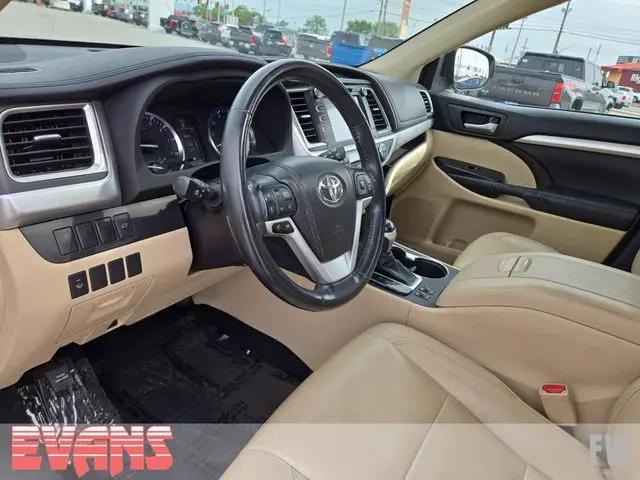 2014 Toyota Highlander XLE V6