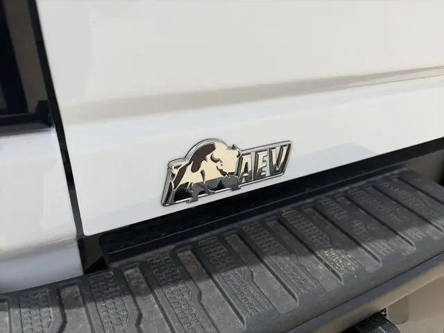 2026 GMC Sierra 2500HD Crew Cab, Standard Bed, AT4X, 4WD