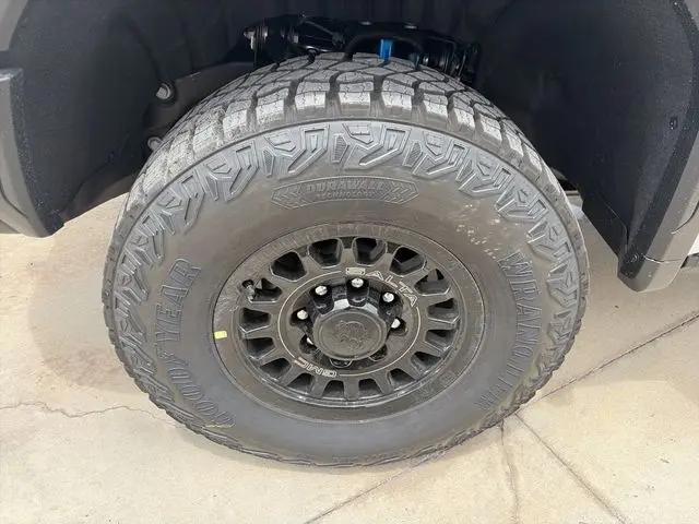 2026 GMC Sierra 2500HD Crew Cab, Standard Bed, AT4X, 4WD
