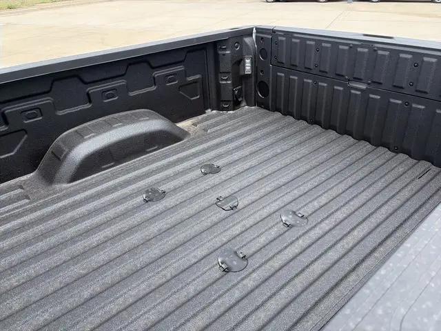 2026 GMC Sierra 2500HD Crew Cab, Standard Bed, AT4X, 4WD