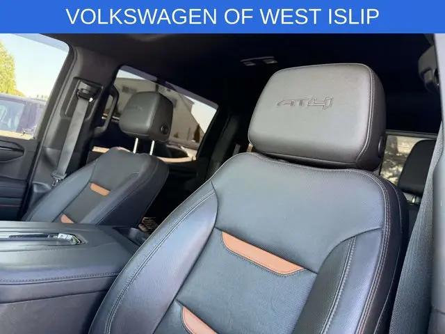 2022 GMC Sierra 1500 4WD Crew Cab Short Box AT4