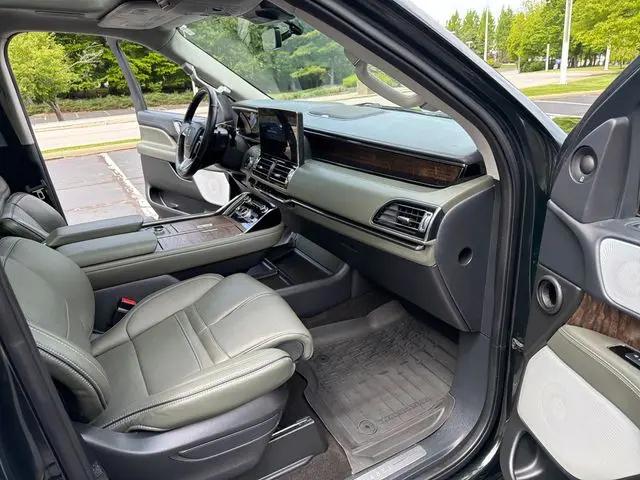 2022 Lincoln Navigator Black Label L