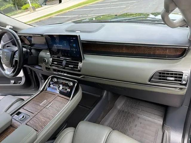 2022 Lincoln Navigator Black Label L