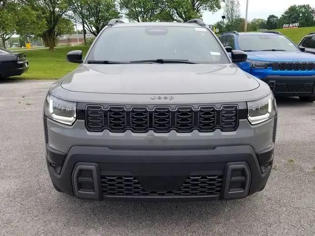 2026 Jeep Cherokee Laredo 4x4