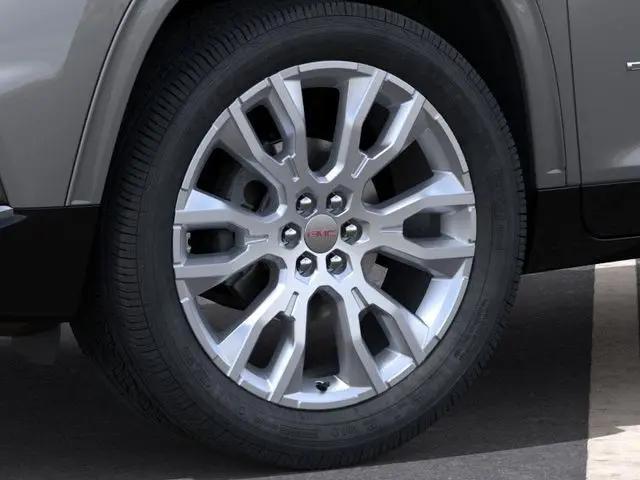 2026 GMC Acadia Denali AWD