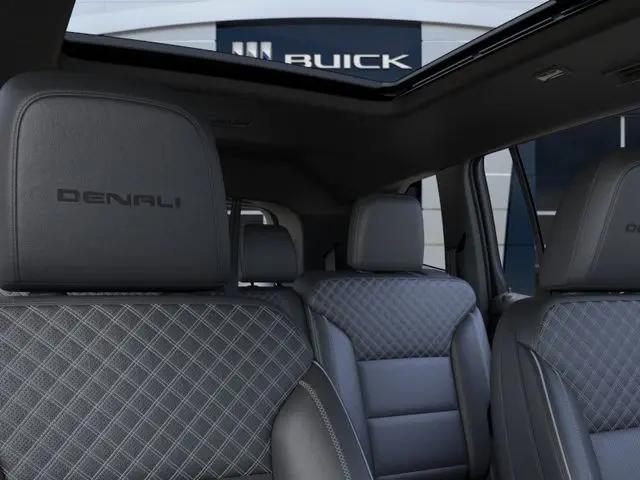 2026 GMC Acadia Denali AWD