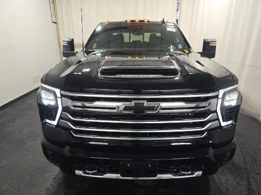 2025 Chevrolet Silverado 2500HD Crew Cab, Standard Bed, High Country, 4WD