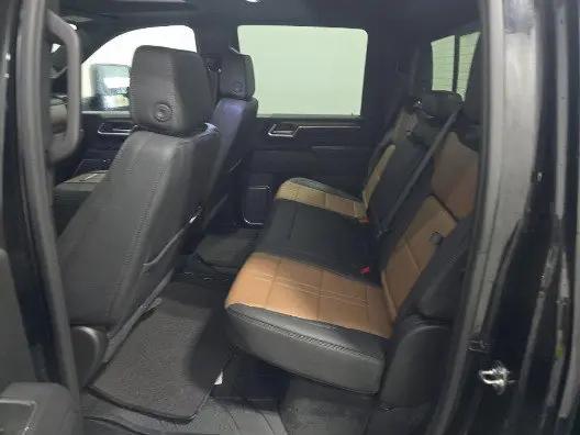 2025 Chevrolet Silverado 2500HD Crew Cab, Standard Bed, High Country, 4WD