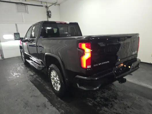 2025 Chevrolet Silverado 2500HD Crew Cab, Standard Bed, High Country, 4WD