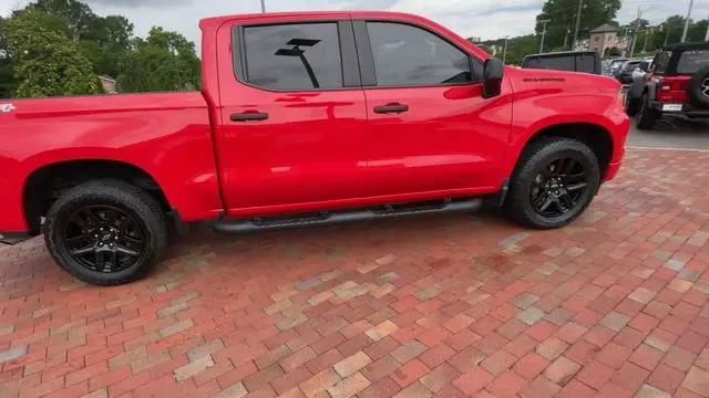 2024 Chevrolet Silverado 1500 4WD Crew Cab Short Bed Custom