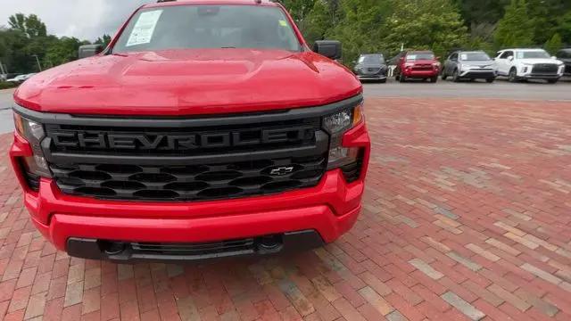 2024 Chevrolet Silverado 1500 4WD Crew Cab Short Bed Custom