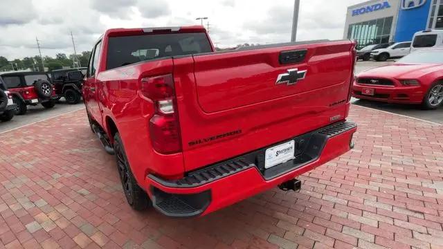 2024 Chevrolet Silverado 1500 4WD Crew Cab Short Bed Custom