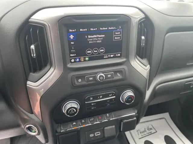 2024 Chevrolet Silverado 1500 4WD Crew Cab Short Bed Custom