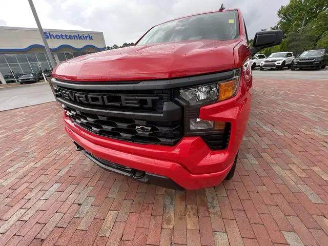 2024 Chevrolet Silverado 1500 4WD Crew Cab Short Bed Custom