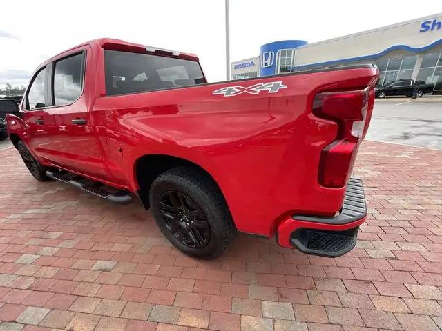 2024 Chevrolet Silverado 1500 4WD Crew Cab Short Bed Custom