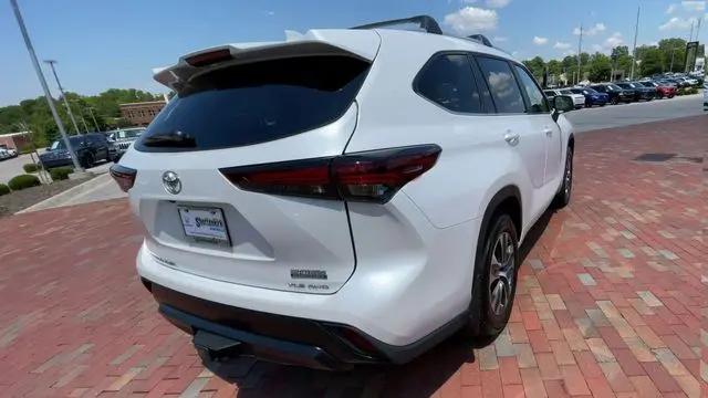 2024 Toyota Highlander XLE