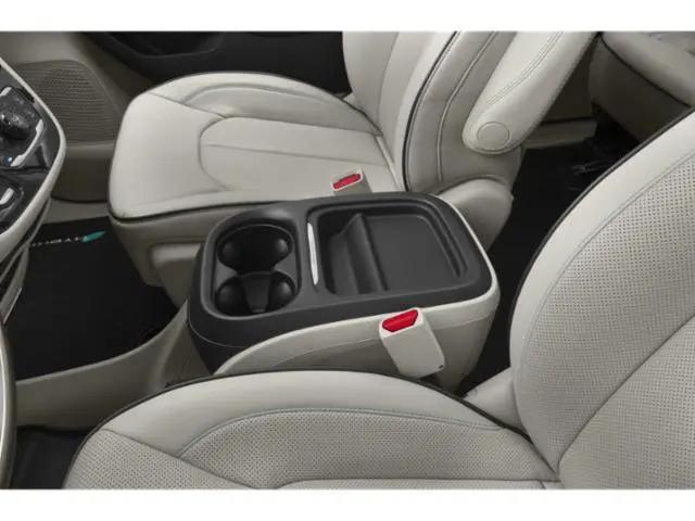 2018 Chrysler Pacifica Hybrid Limited