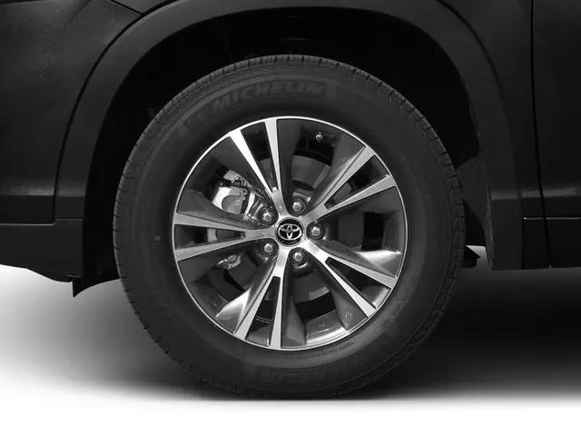 2017 Toyota Highlander LE