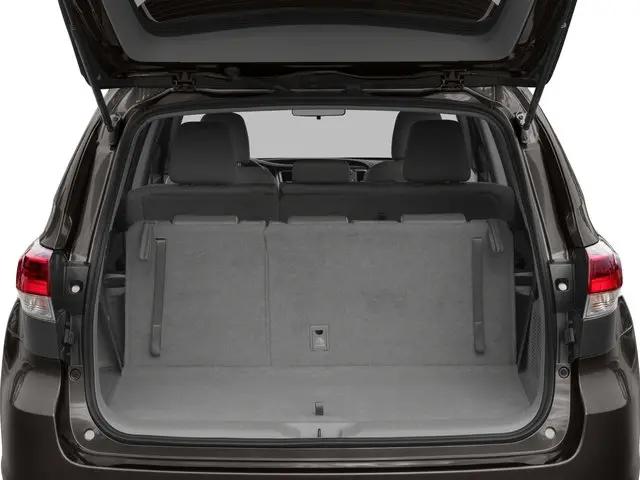 2017 Toyota Highlander LE