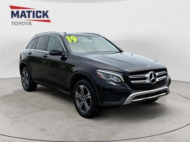 2019 Mercedes-Benz GLC 4MATIC for sale in Macomb, MI