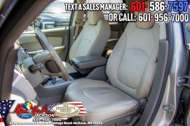 2011 Chevrolet Traverse 2LT