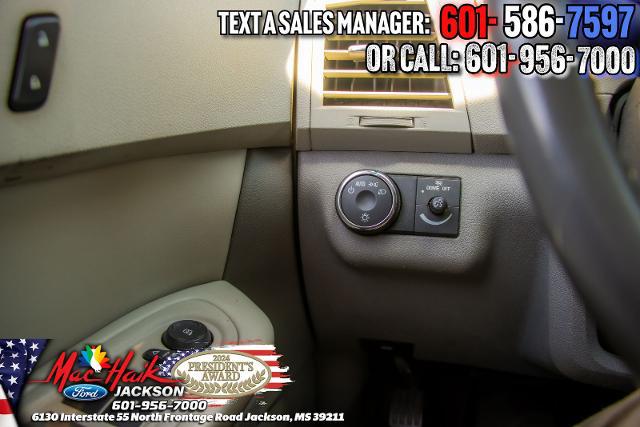 2011 Chevrolet Traverse 2LT