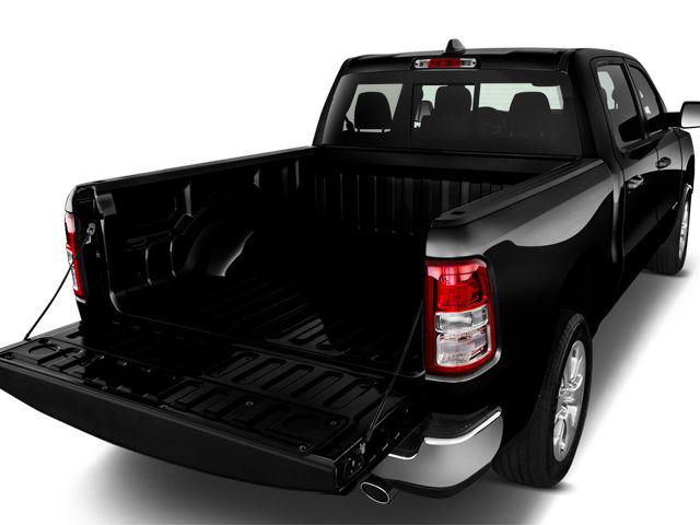 2023 Ram 1500 Big Horn Crew Cab 4x4 5'7" Box