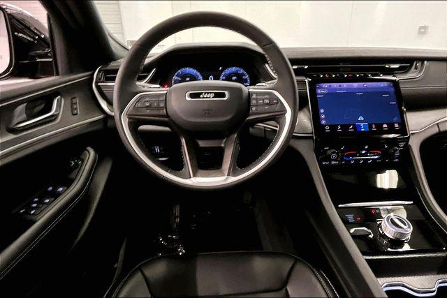 2025 Jeep Grand Cherokee L Limited 4x4