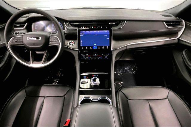 2025 Jeep Grand Cherokee L Limited 4x4