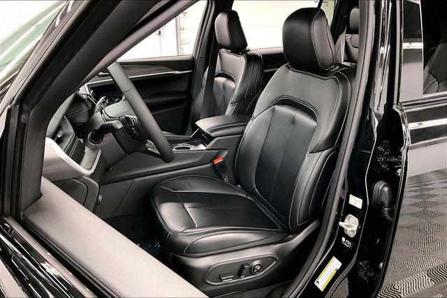 2025 Jeep Grand Cherokee L Limited 4x4