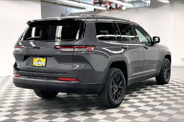 2025 Jeep Grand Cherokee L Altitude 4x2