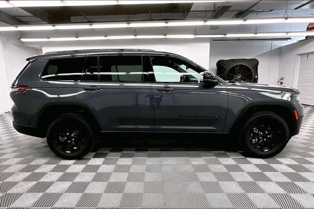 2025 Jeep Grand Cherokee L Altitude 4x2