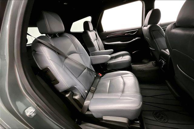 2023 Buick Enclave Essence FWD