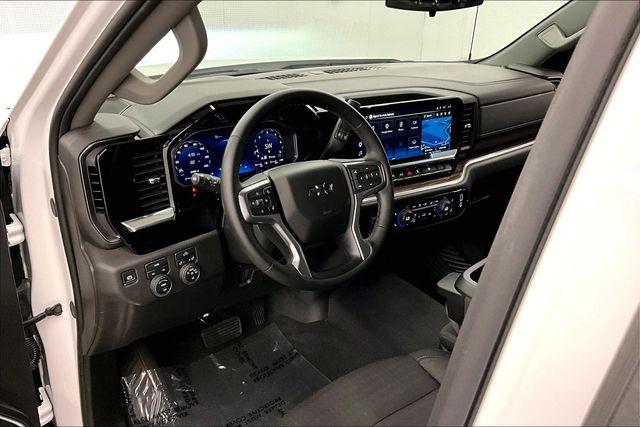 2026 Chevrolet Silverado 1500 4WD Crew Cab Short Bed RST