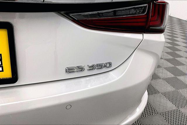 2023 Lexus ES 350 Ultra Luxury