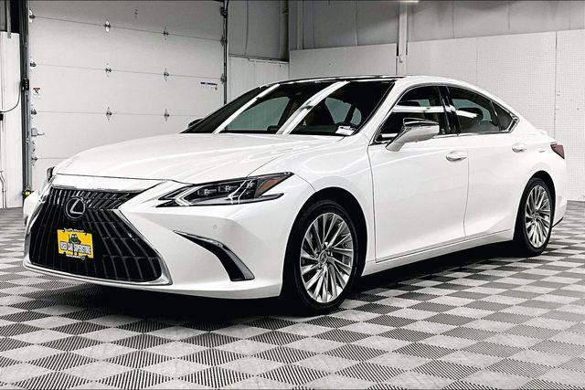 2023 Lexus ES 350 Ultra Luxury