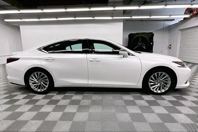 2023 Lexus ES 350 Ultra Luxury