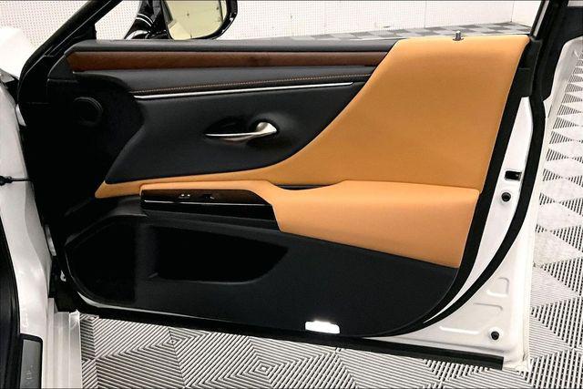 2023 Lexus ES 350 Ultra Luxury