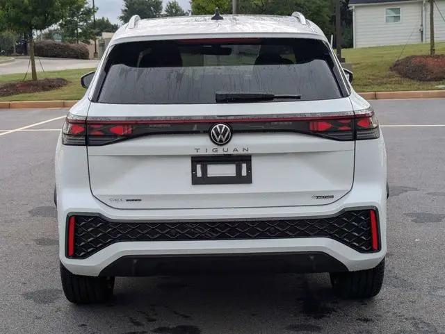 2026 Volkswagen Tiguan SEL R-Line Turbo