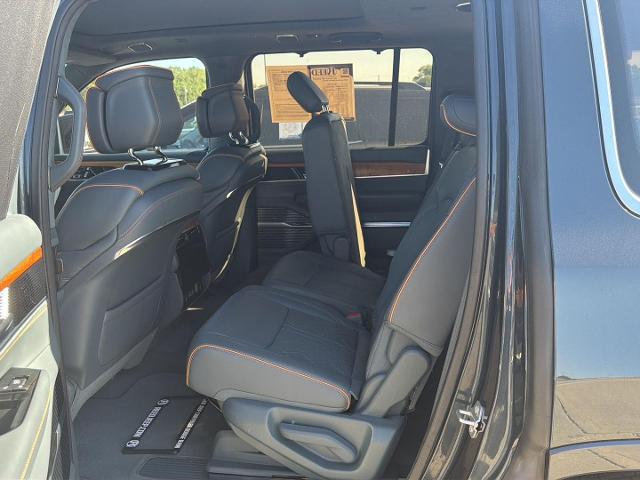 2023 Jeep Grand Wagoneer Series III 4x4