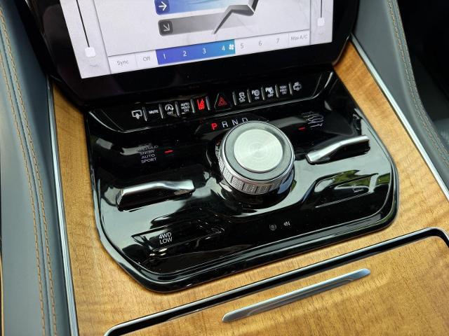 2023 Jeep Grand Wagoneer Series III 4x4