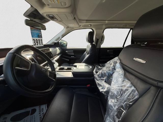 2025 Ford Expedition Platinum