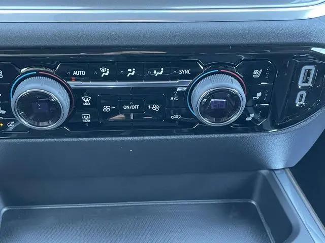 2026 Chevrolet Silverado 1500 4WD Crew Cab Short Bed High Country