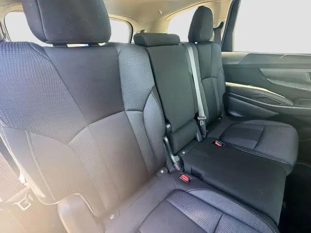 2024 Subaru Ascent Premium 8-Passenger