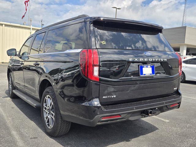 2025 Ford Expedition Active MAX