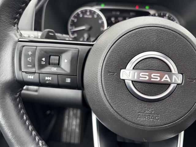 2025 Nissan Pathfinder SL 4WD