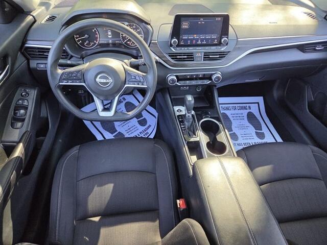 2024 Nissan Altima SV FWD