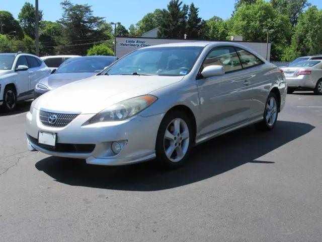 2004 Toyota Camry SE