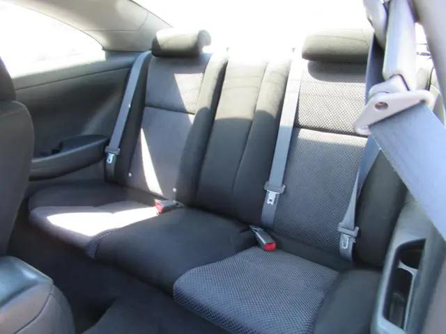 2004 Toyota Camry SE