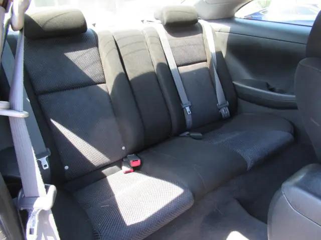 2004 Toyota Camry SE